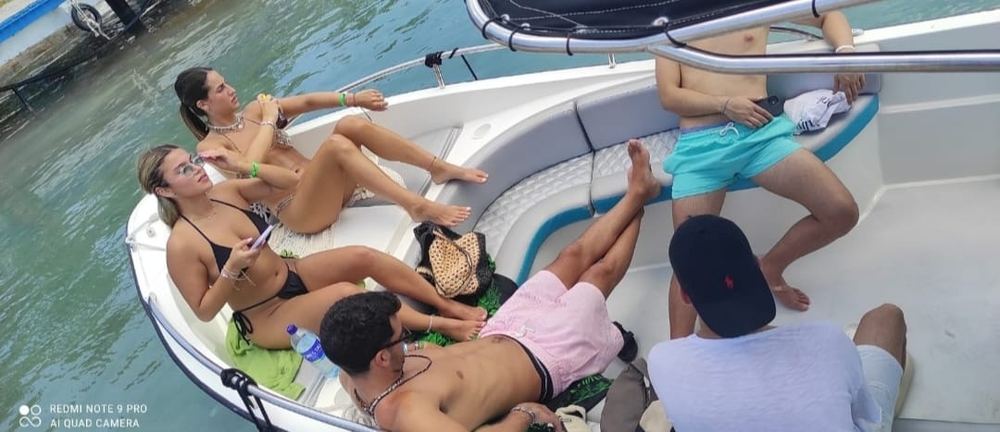 Lancha de lujo con sonido – foto 3